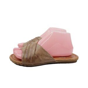 Lin Collection Women's Brown Oak Cross Strap Slide Sandal Size US 6